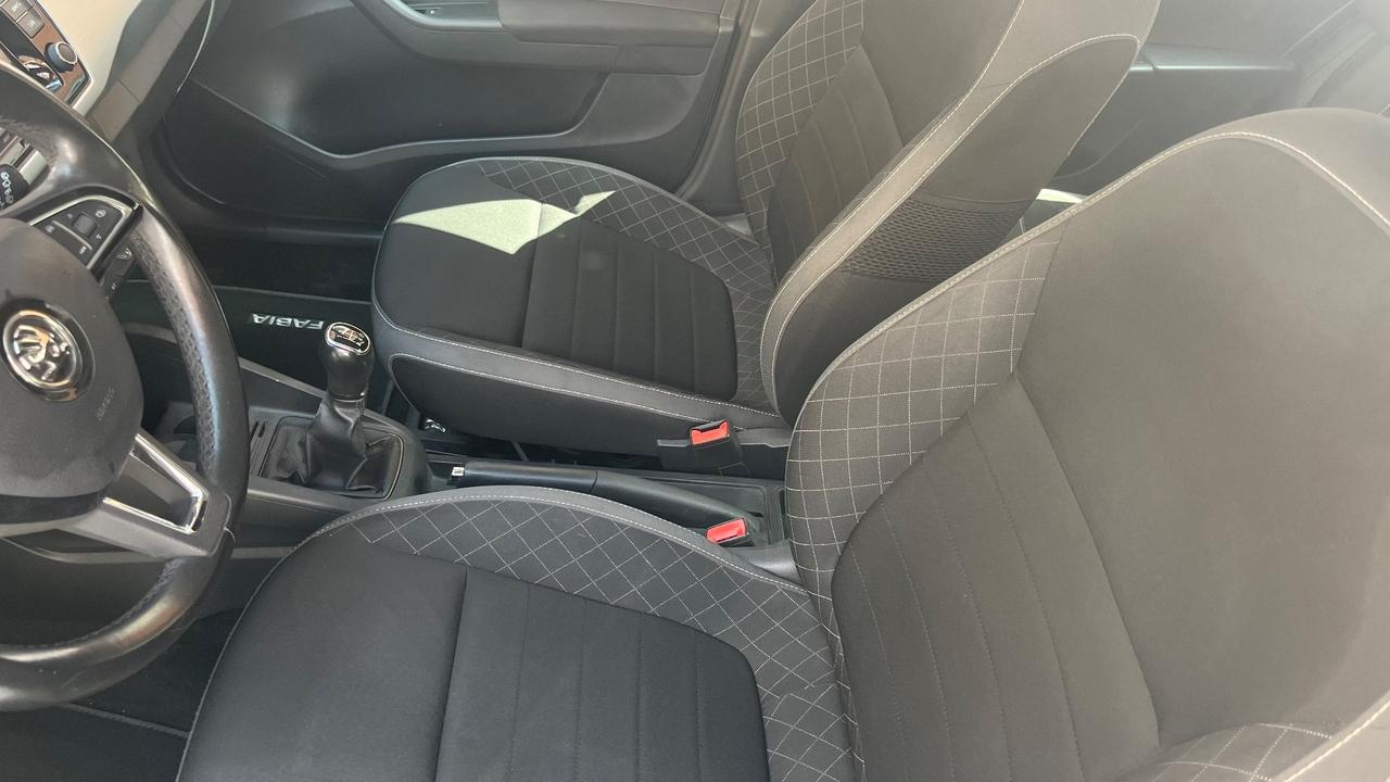 Skoda Fabia 1.0 MPI 75 CV Design Edition