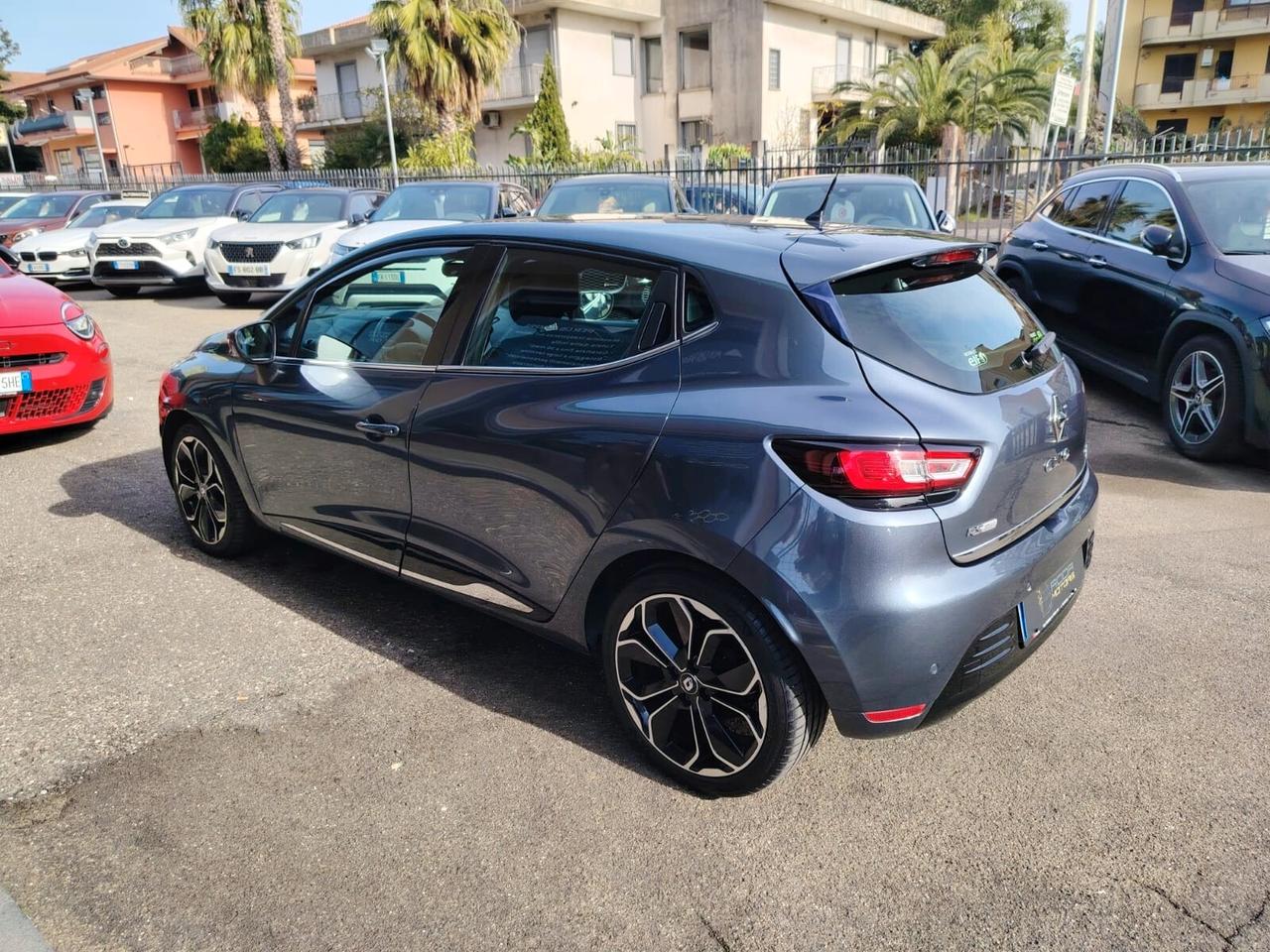 Renault Clio dCi 8V 90CV EDC Start&Stop 5 porte