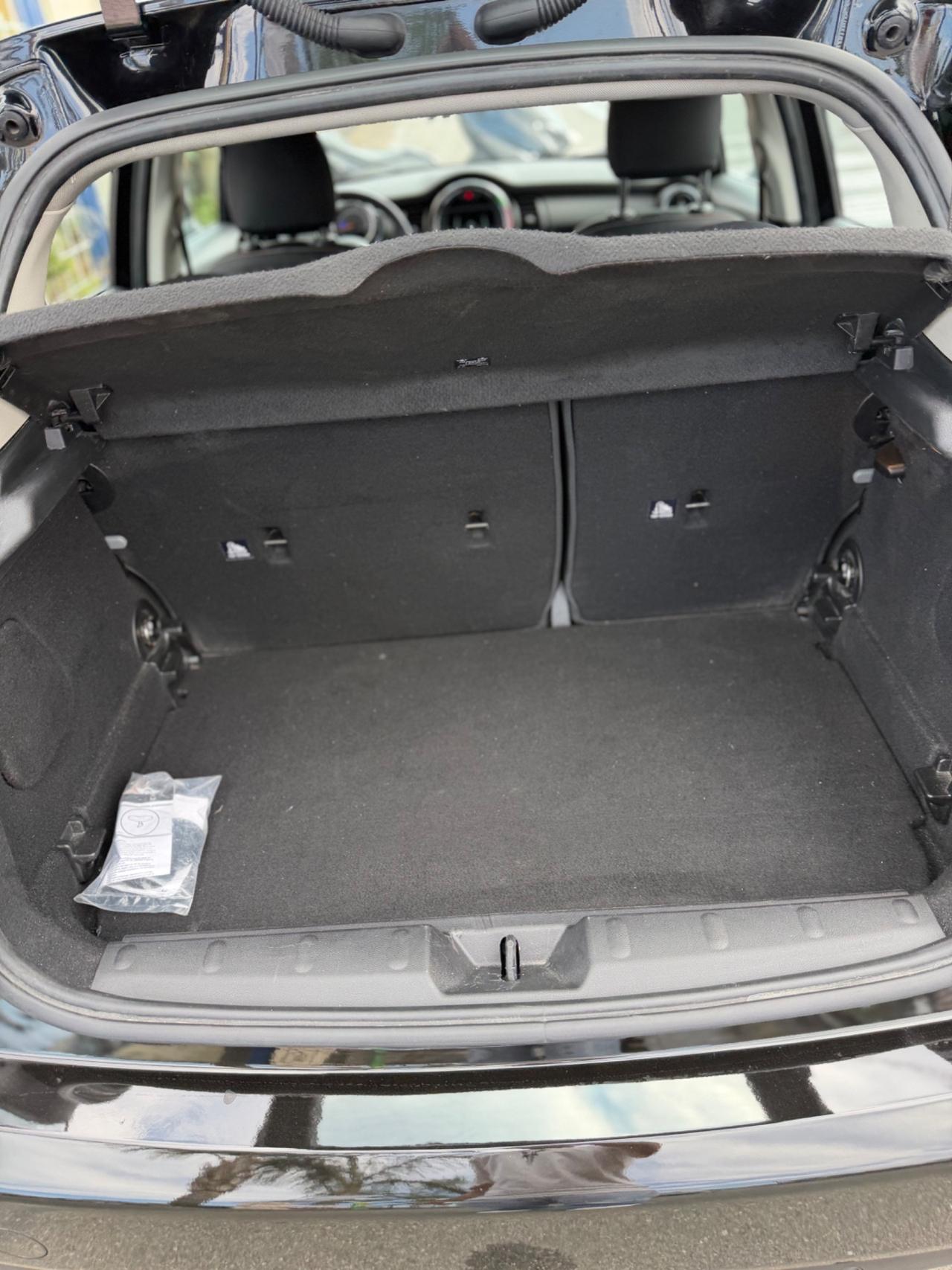 Mini 1.5 Cooper D Hype 5 porte