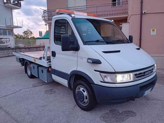 IVECO Daily 35C12 2.3 Hpi TDI Carro Attrezzi