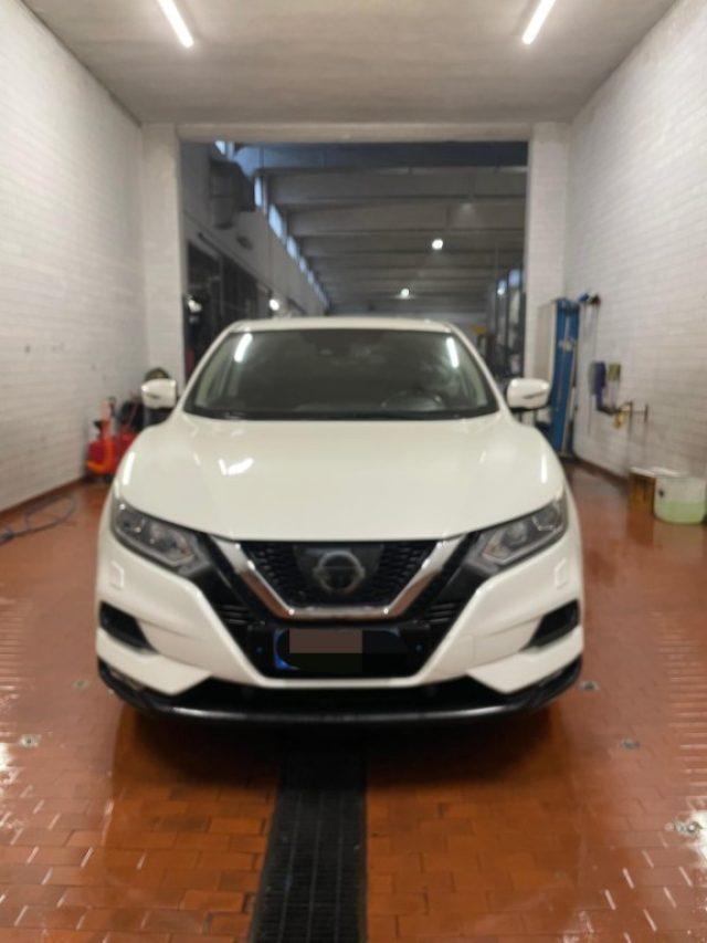 NISSAN Qashqai 1.2 DIG-T N-Connecta