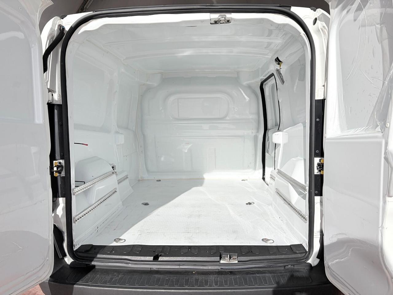Fiat Doblo 1.6 MJT 105CV S&S 3 POSTI Cargo Maxi