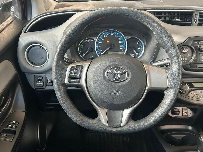 Toyota Yaris 1.5 Hybrid Cool