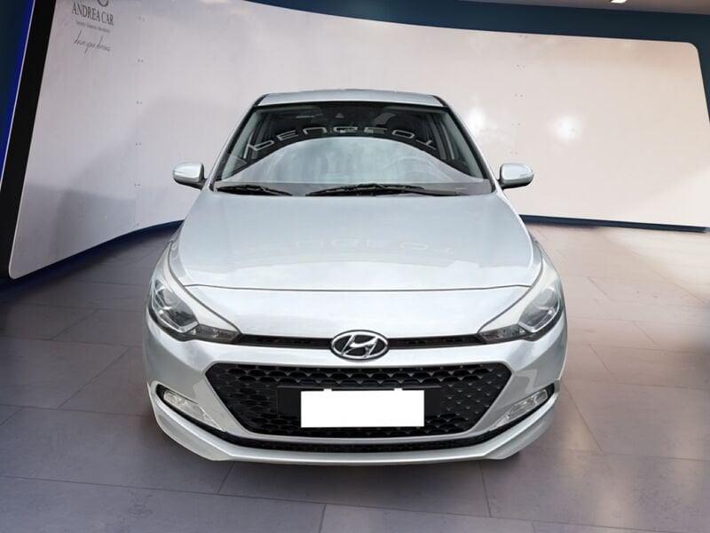 Hyundai i20 i20 5p 1.1 crdi Login 75cv