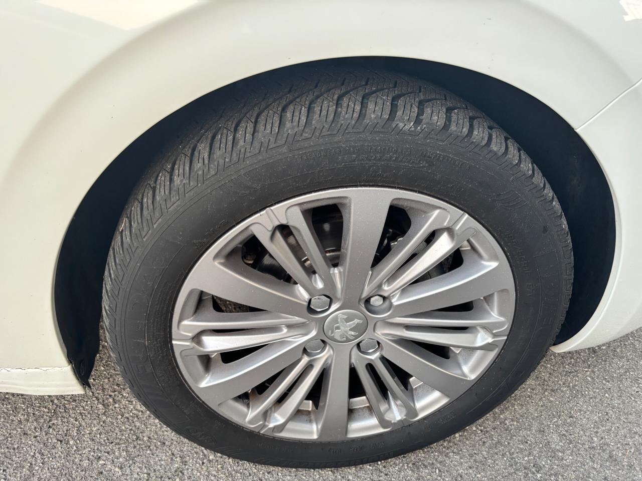 Peugeot 208 PureTech 68 5porte Access