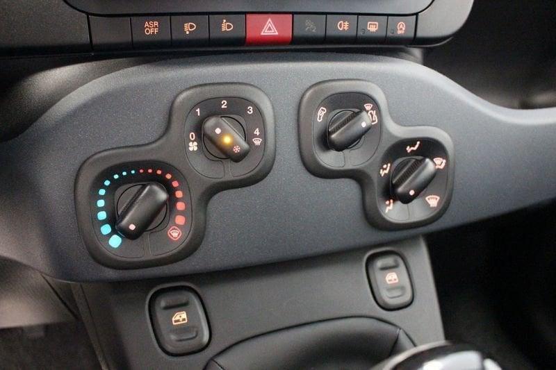 FIAT Panda 1.0 FireFly S&S Hybrid Icon