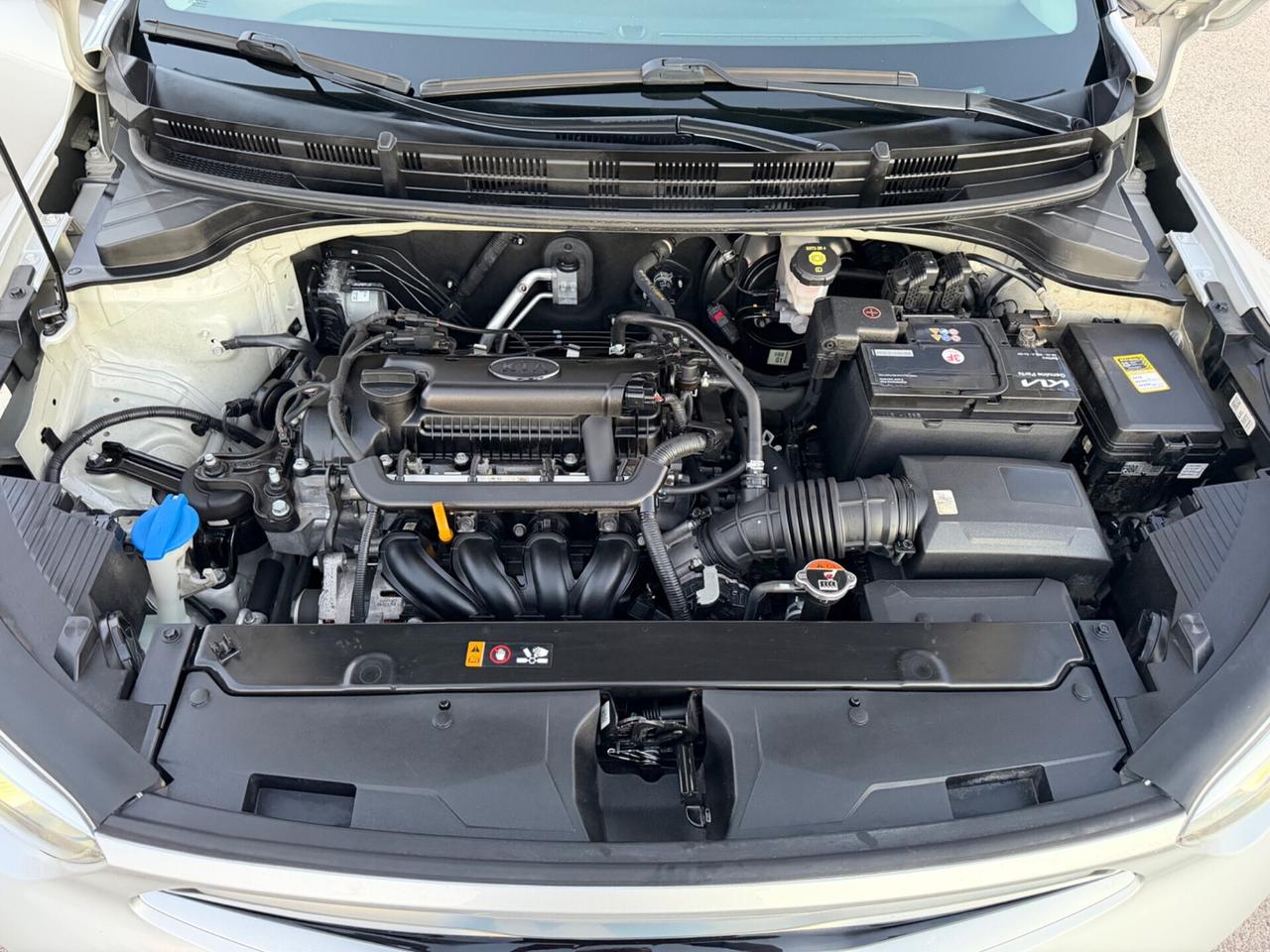 KIA STONIC 1.4 MPI 100 CV STYLE PACK FULL LED MY19