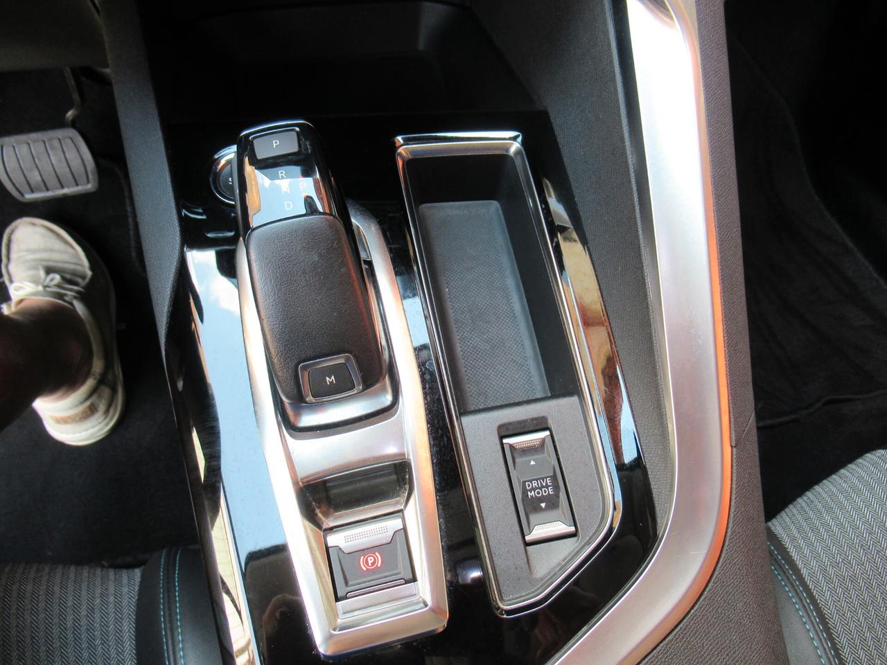 Peugeot 3008 BlueHDi 130 S&S EAT8 Allure Pack N1