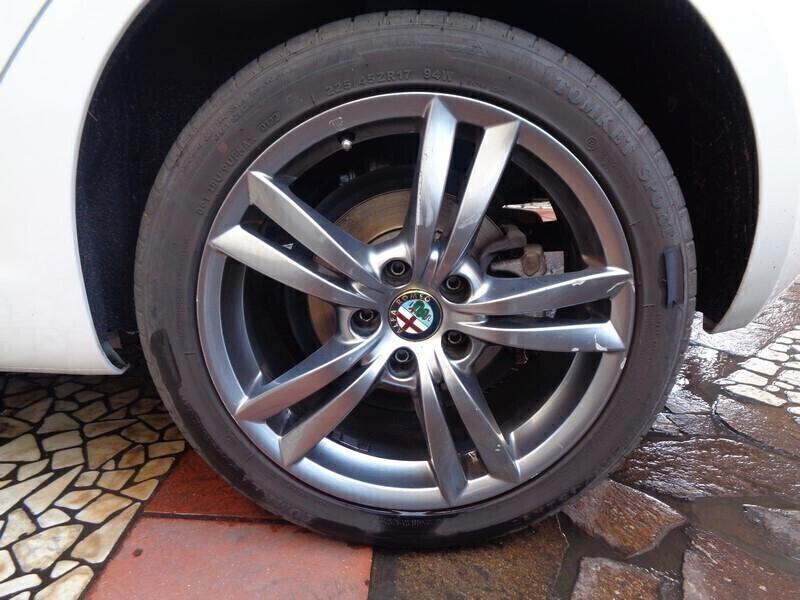 Alfa Romeo Giulietta 1.6 JTDm-2 120 CV Distinctive