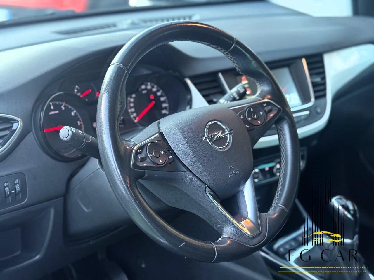 Opel Crossland 1.2 Turbo 12V 110 CV Start&Stop Design & Tech