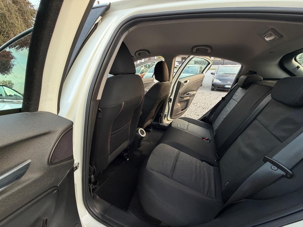 Alfa Romeo Giulietta 1.6 JTDm-2 105 CV Exclusive