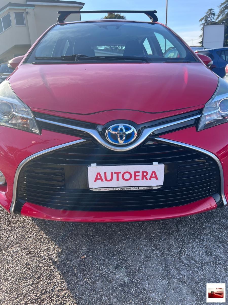 TOYOTA - Yaris - 1.5 Hybrid 5p. Trend "Red Edition"