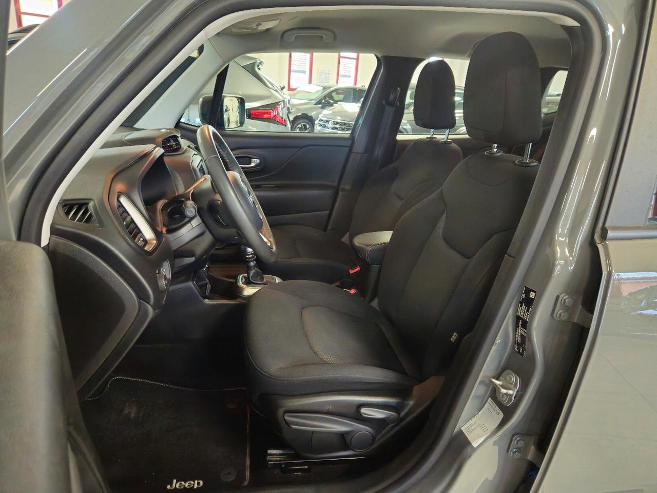 Jeep Renegade 1.6 Mjt 130 CV Longitude Autocarro N1 - 5 posti