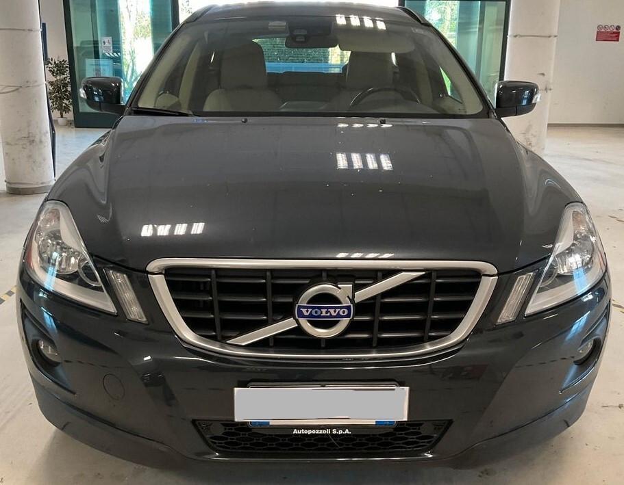 Volvo XC 60 XC60 2.4 D 163 CV AWD Geartronic Kinetic