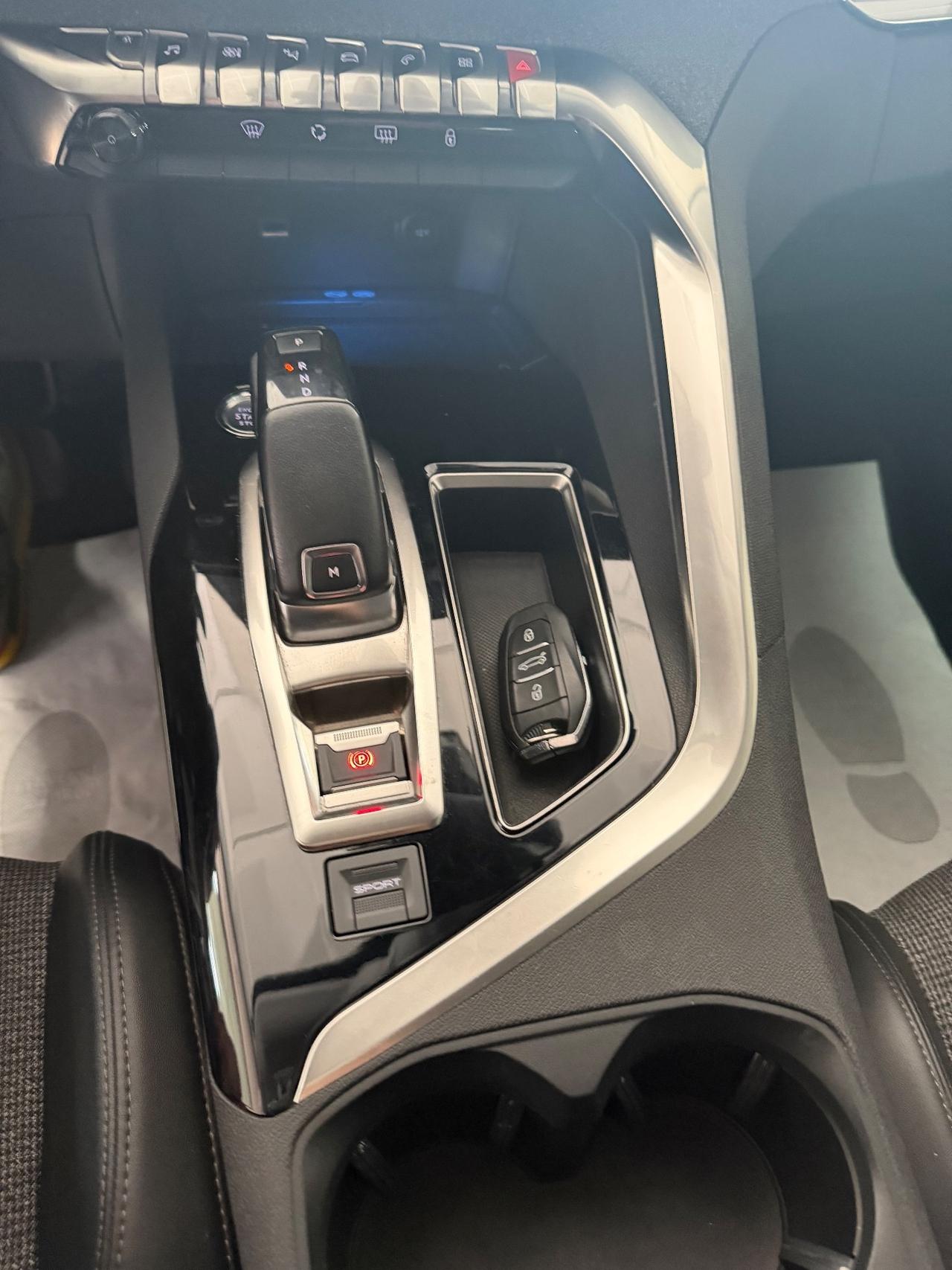 Peugeot 3008 BlueHDi 130 S&S EAT8 Allure 2019