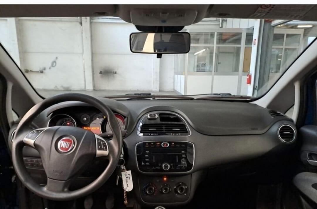 Fiat Punto Evo 1.4 5 porte Dynamic OK NEO PATENTATI