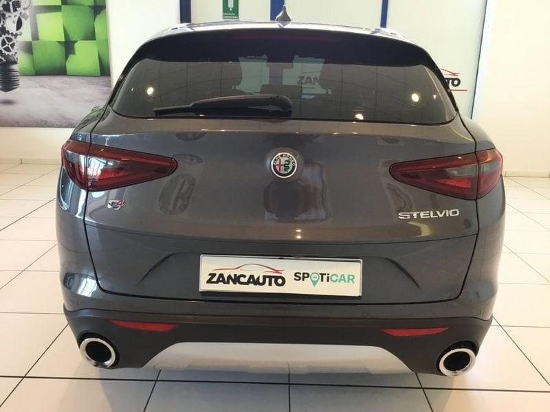 Alfa Romeo Stelvio 2.2 Turbodiesel 210 CV AT8 Q4 Super