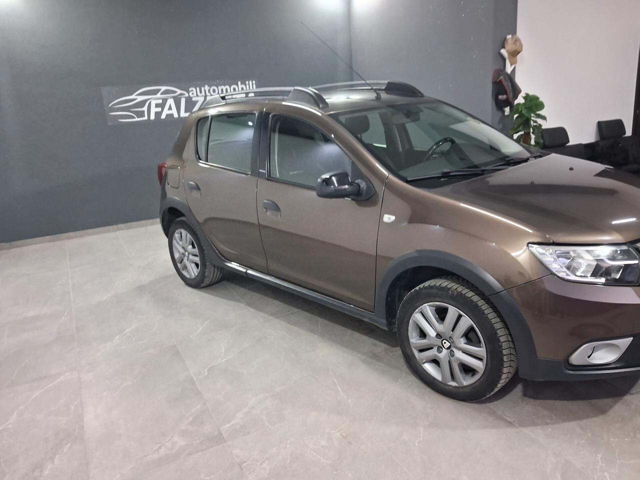 Dacia Sandero Stepway 1.5 Blue dCi 95 CV Comfort