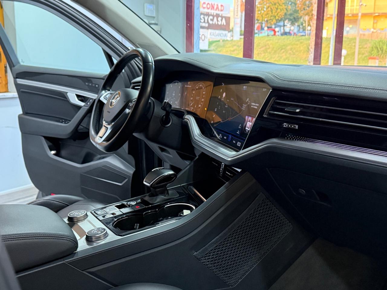 Volkswagen Touareg 3.0 V6 TDI SCR Advanced