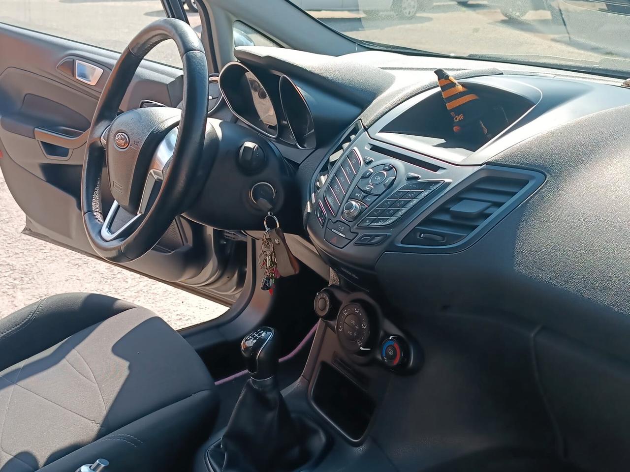 Ford Fiesta 1,4 TDCI 5porte 68Cv / 50KW