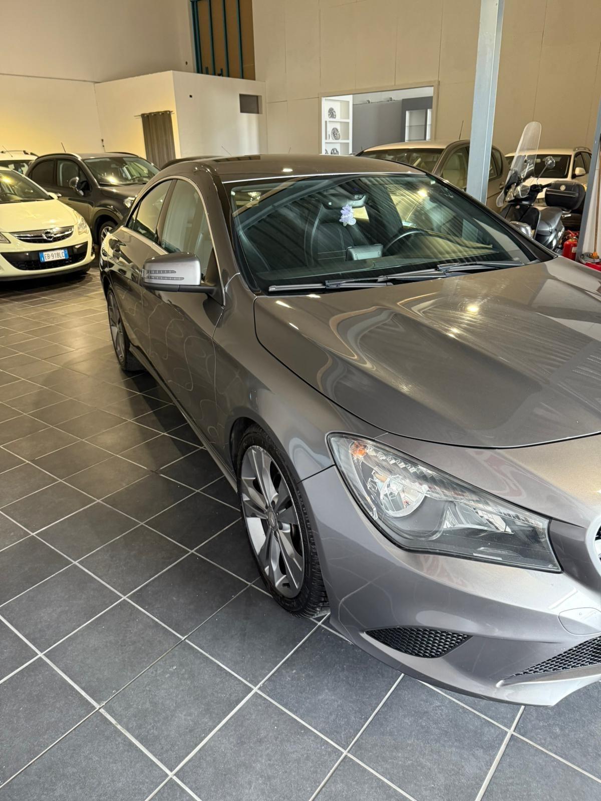 Mercedes CLA 200 -AUTOMATICA - GARANZIA
