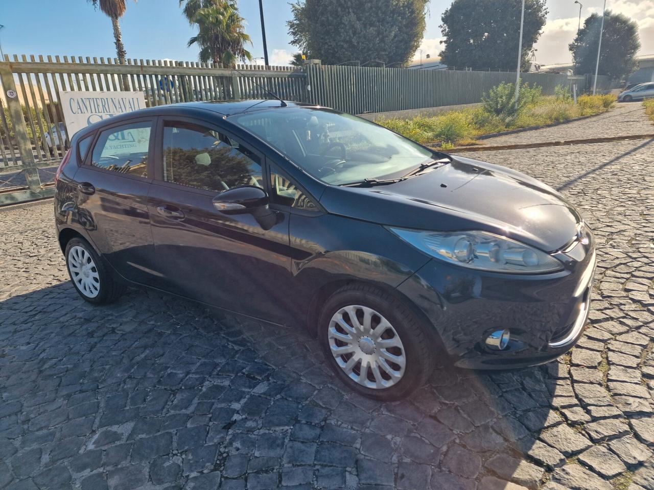 Ford Fiesta 1.6 TDCi 95 CV 5p. Titanium