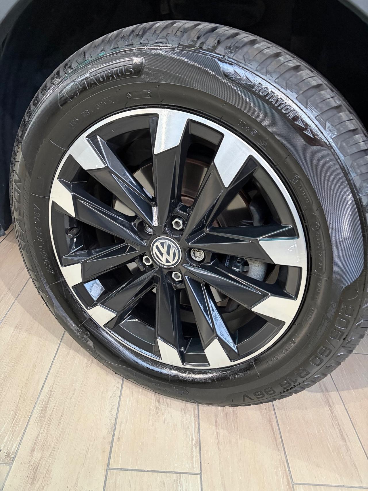Volkswagen T-Cross 1.0 TSI Urban