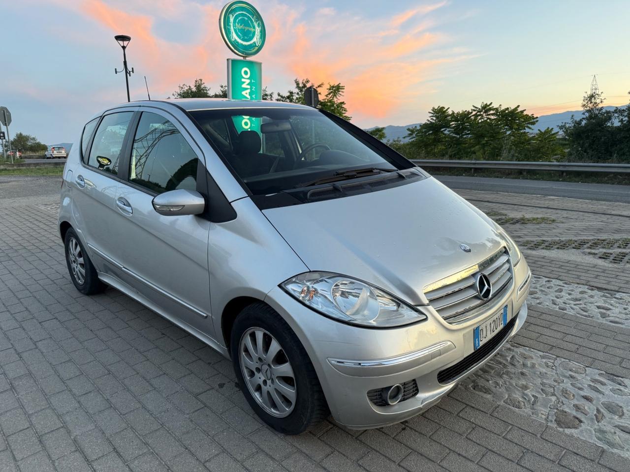 Mercedes-benz A 180 automatica