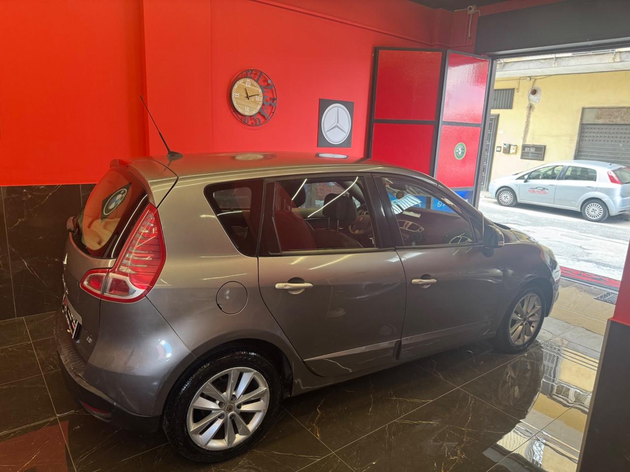 Renault Scenic Scénic X-Mod 1.5 dCi 110CV EDC Luxe automatico