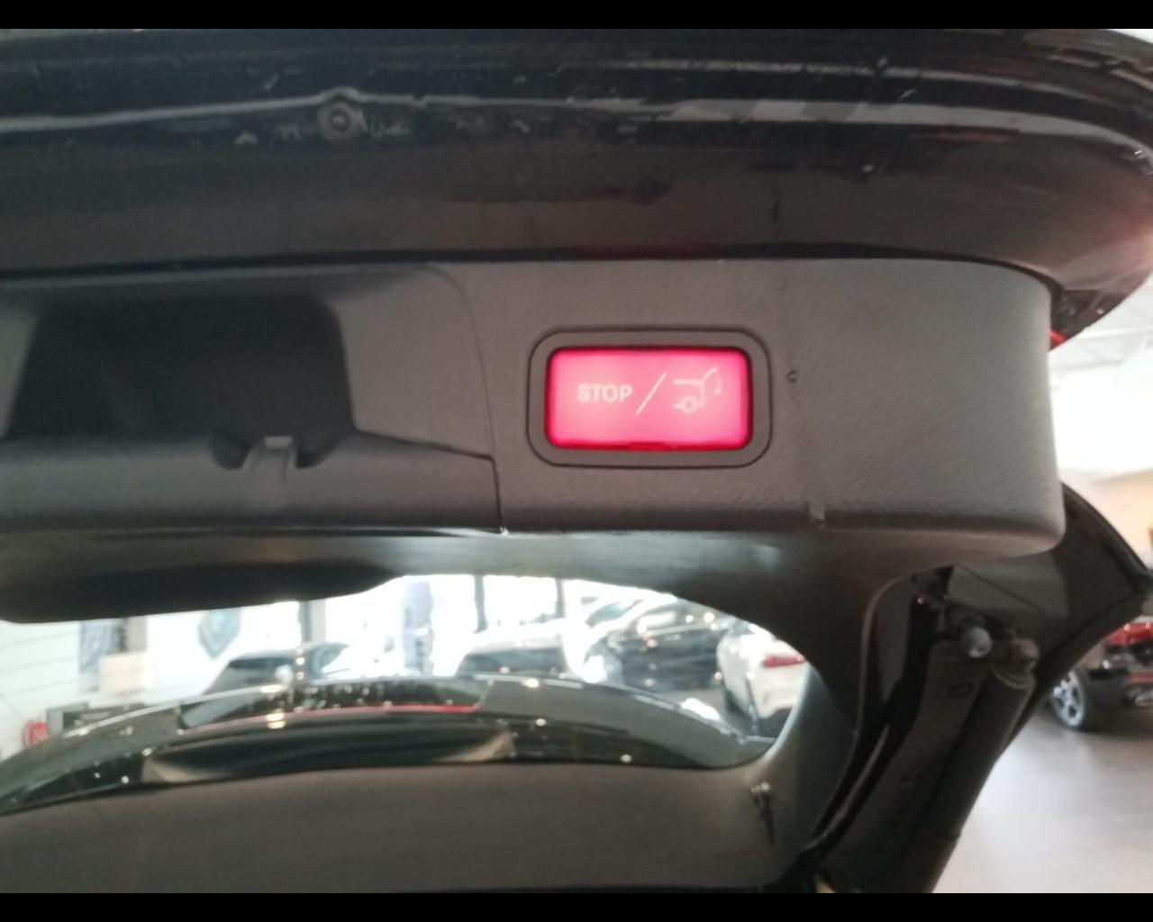 Mercedes-Benz Classe B - W247 2018 - B 180 d Sport auto