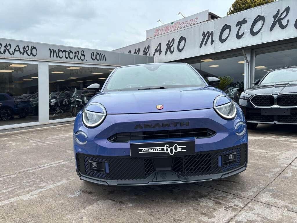 Fiat 600 ABARTH KM 0 IVA ESPOSTA Tua a solo 399 Euro al mese