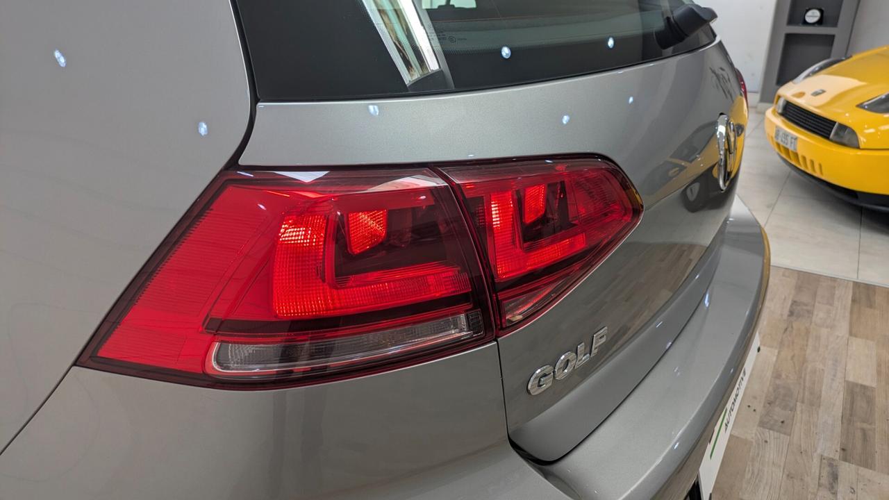 Volkswagen Golf 2.0 TDI 5p. Highline BlueMotion Technology