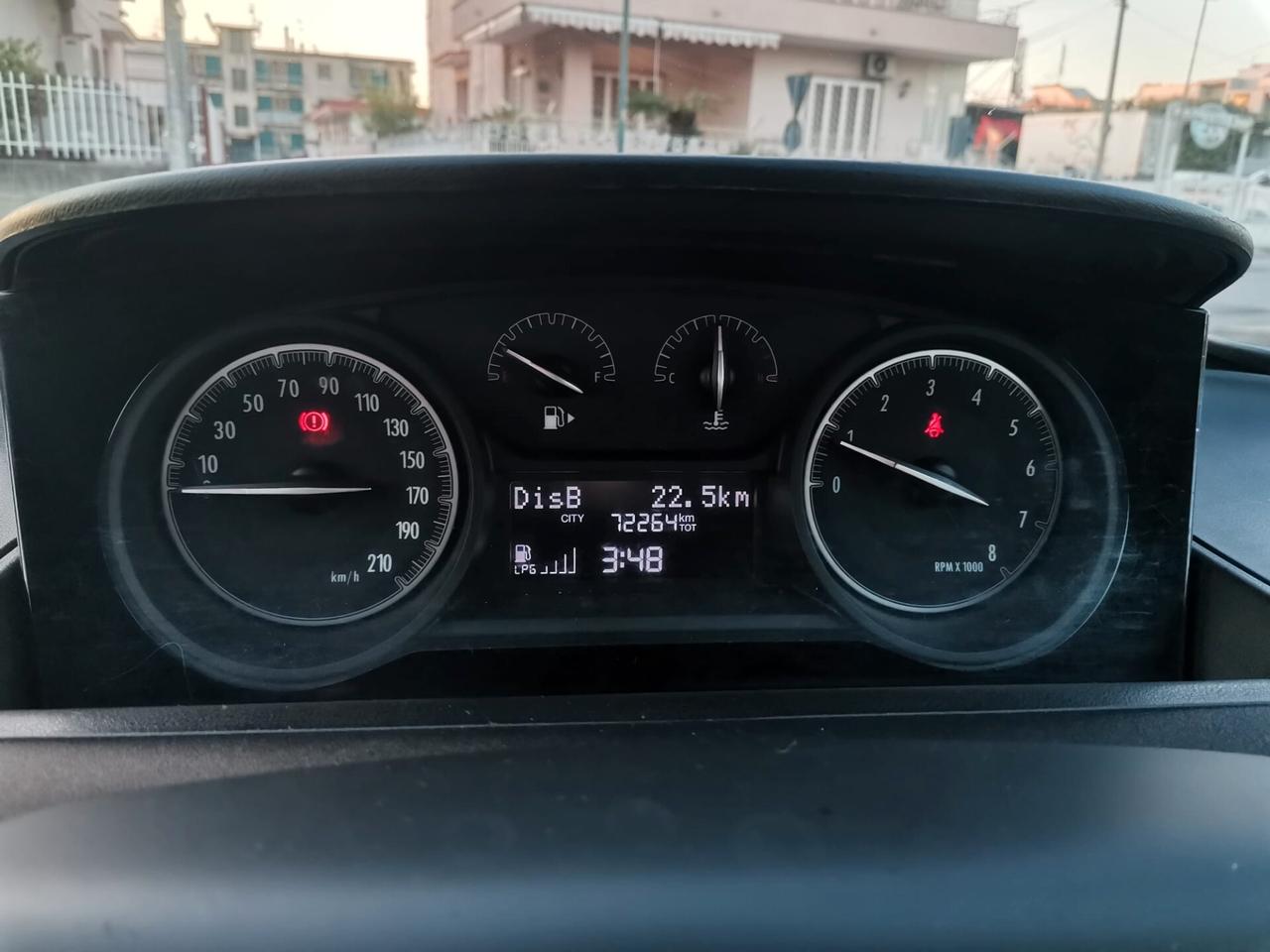 Lancia Ypsilon 1.2 69 CV 5 p. GPL Ecochic Gold