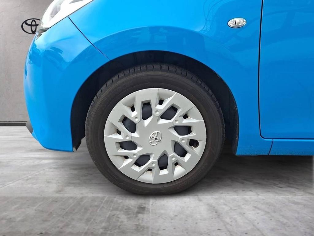 Toyota Aygo 5 Porte 1.0 VVT-i x-play