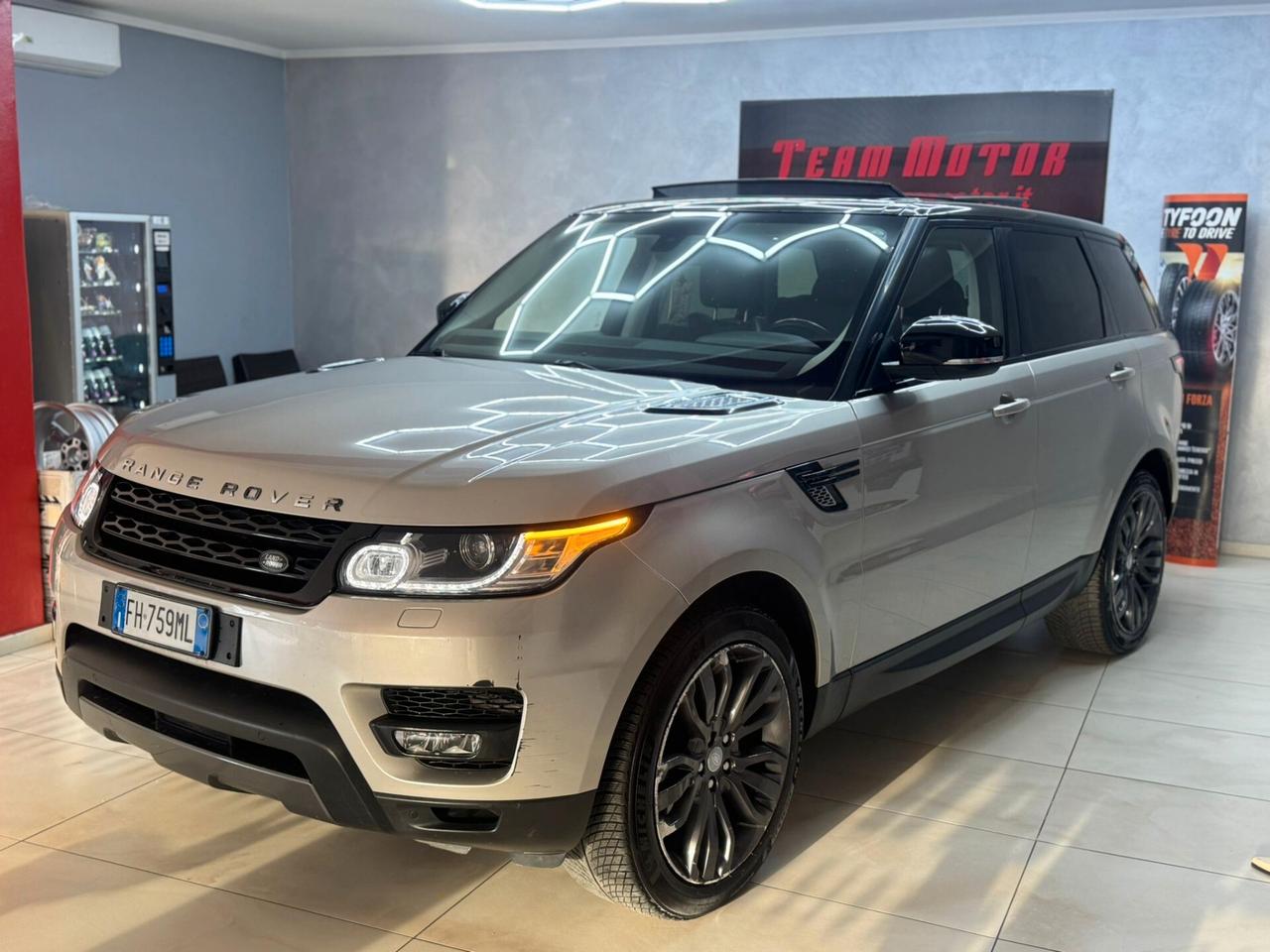 Land Rover Range Sport 3.0 TDV6 HSE Dynamic