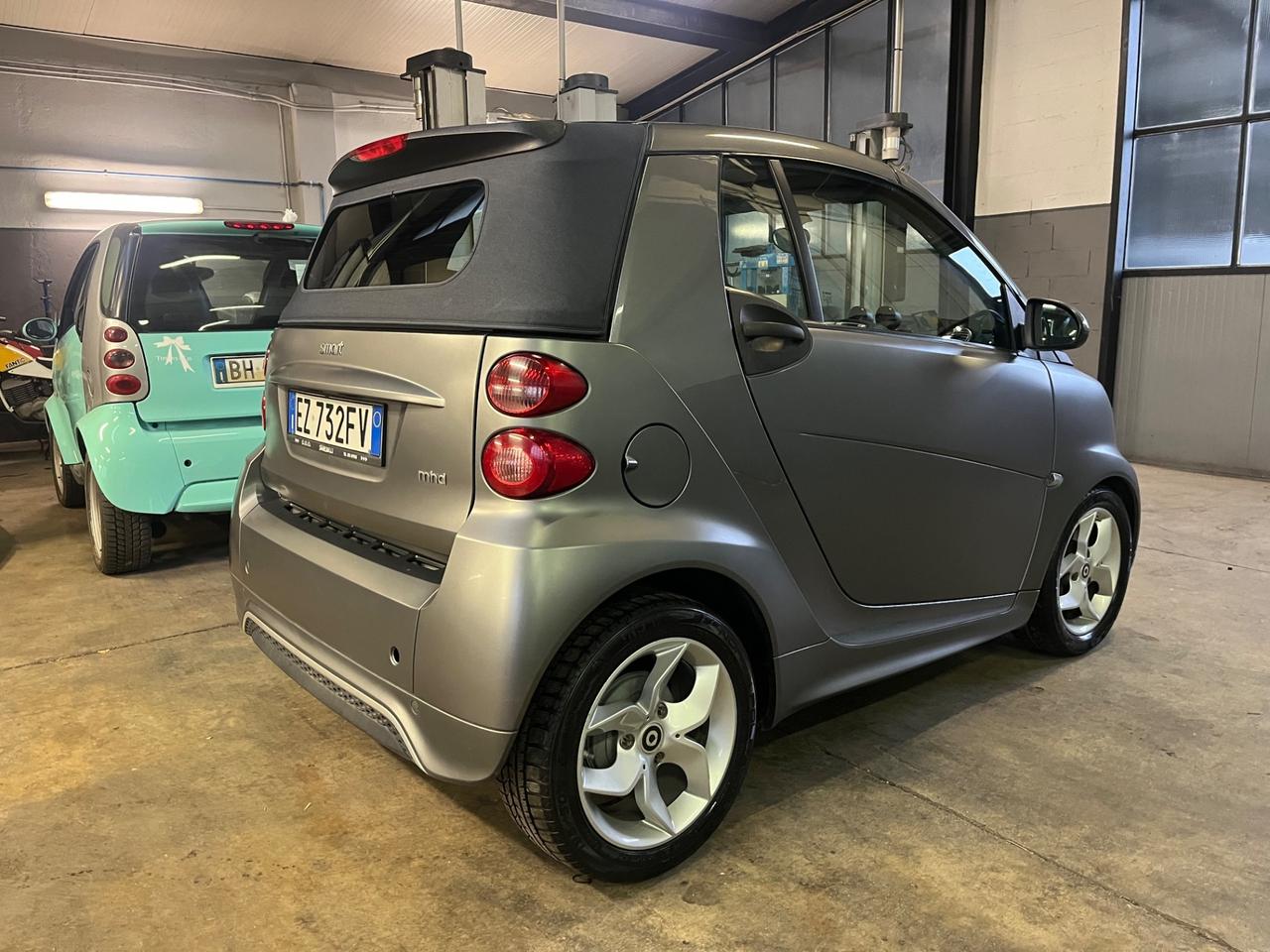 Smart ForTwo 1000 52 kW MHD cabrio pulse