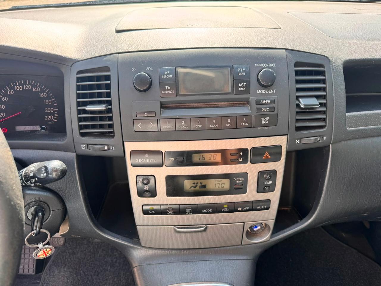 Toyota Corolla Verso 2.0 tdi D-4D