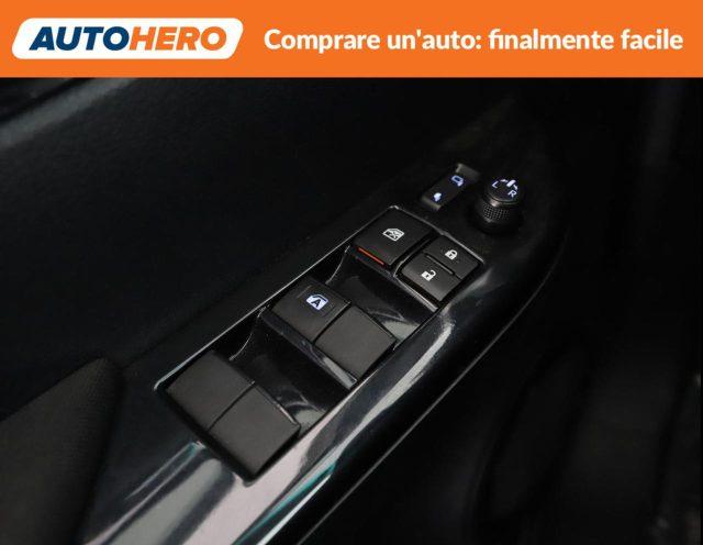 TOYOTA Hilux 2.4 D-4D 4WD 4 porte Double Cab Lounge