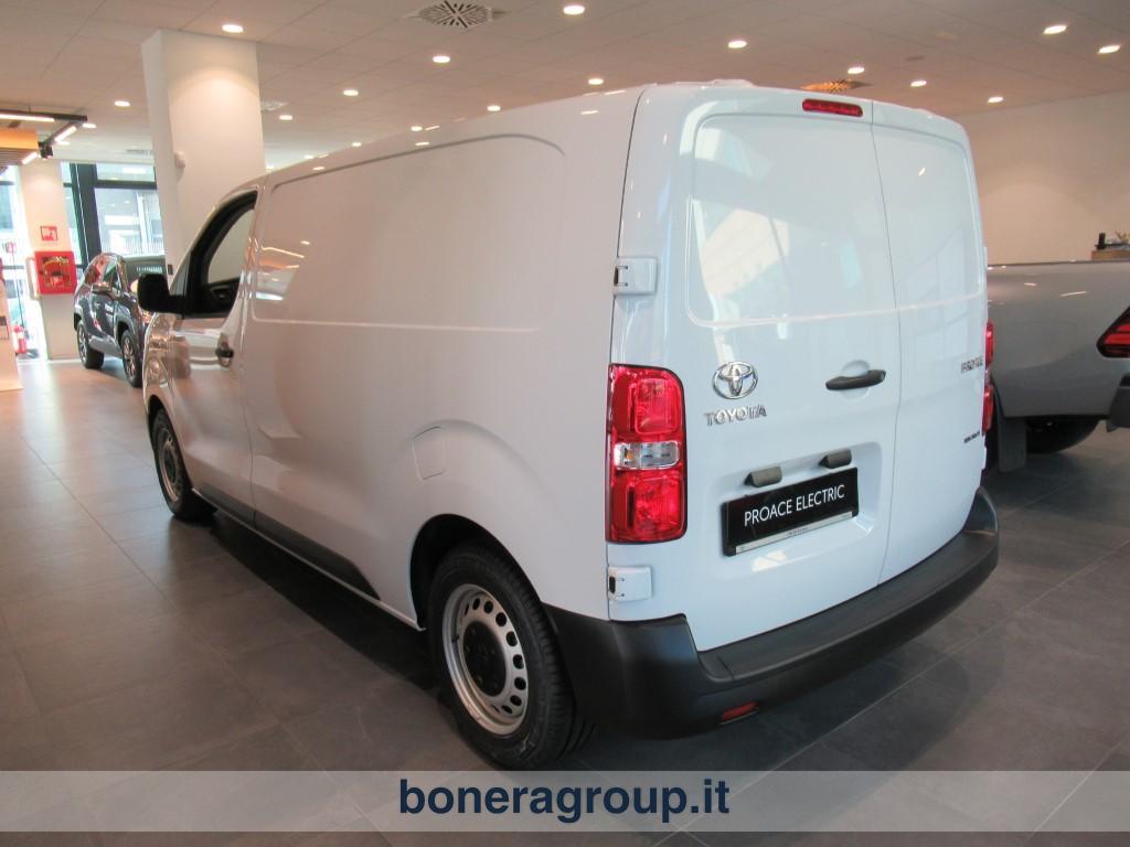 Toyota Proace ev 50kWh 10q 4p Medium Active