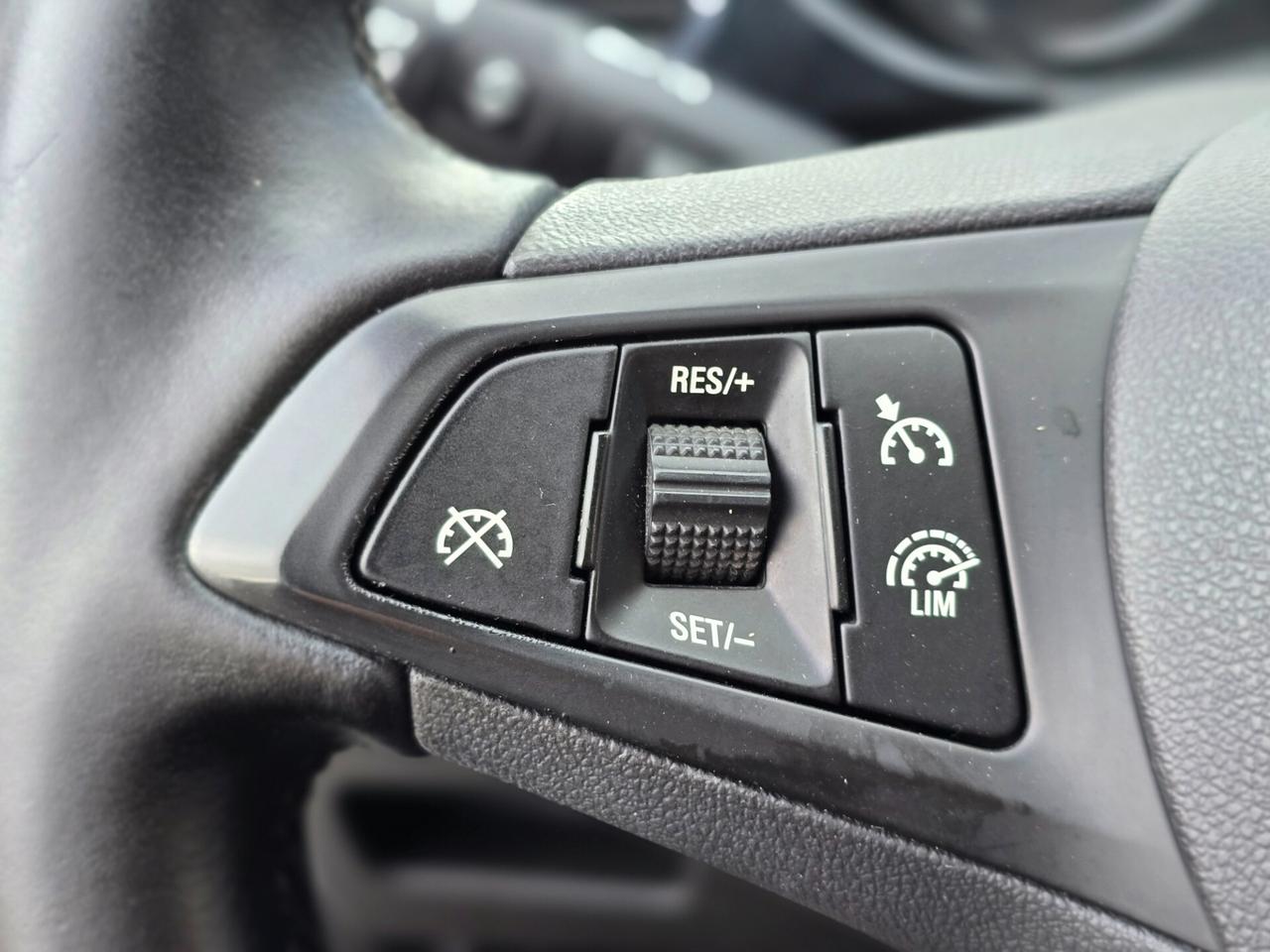 OPEL CORSA B-COLOR 1.3 M-JET 2019 PARI AL NUOVO