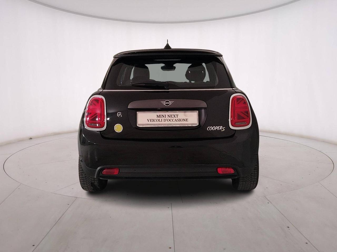 MINI Mini Cooper SE M