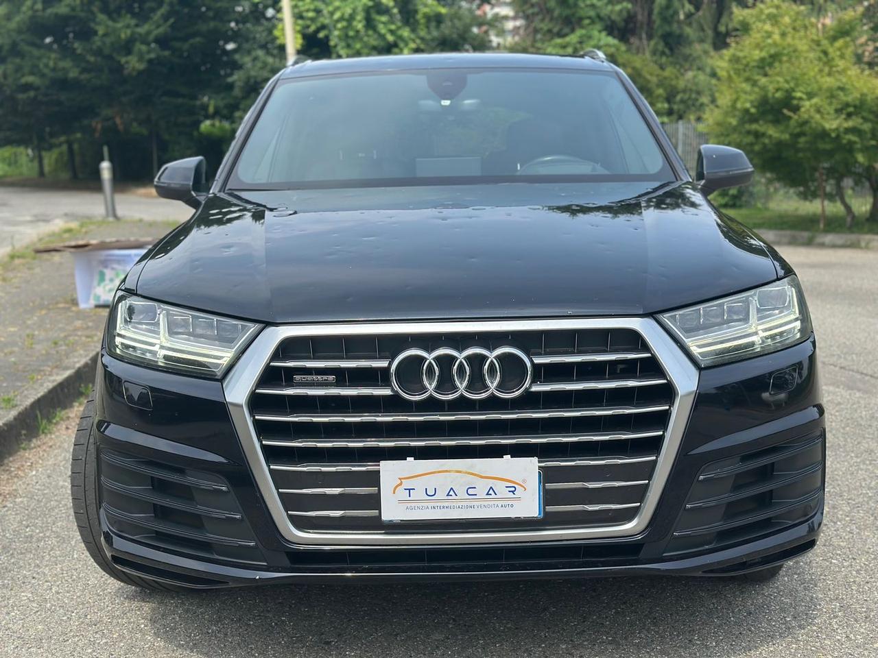 Audi Q7 S Line 3.0 TDI #5846