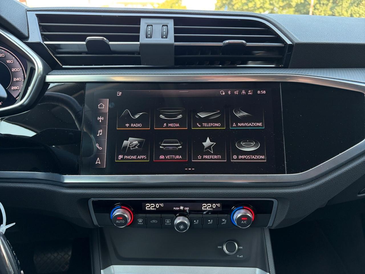 Audi Q3 SPB 45 TFSI e S tronic Business Plus