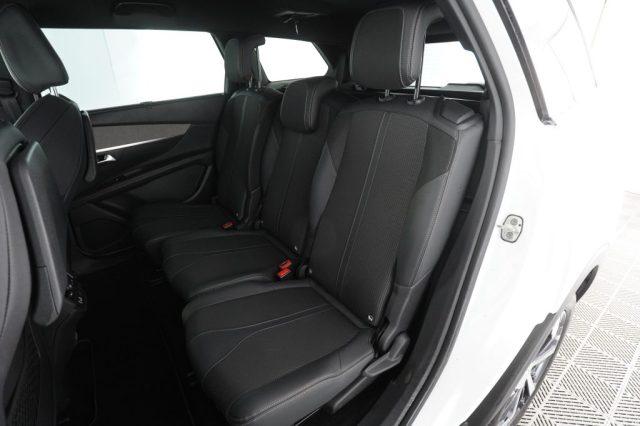 PEUGEOT 5008 5008 BlueHDi 130 S&S EAT8 GT