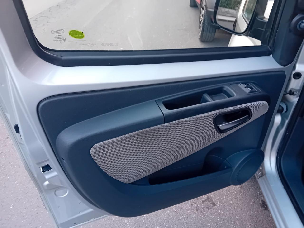 Fiat Qubo 1.3 MJT 75 CV Trekking