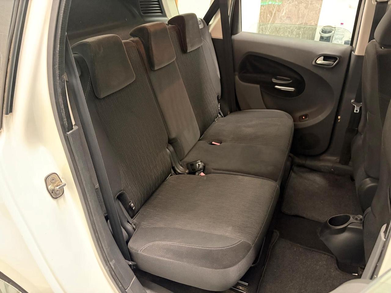 Citroen C3 Picasso 2015 1.6 HDi 90 Exclusive
