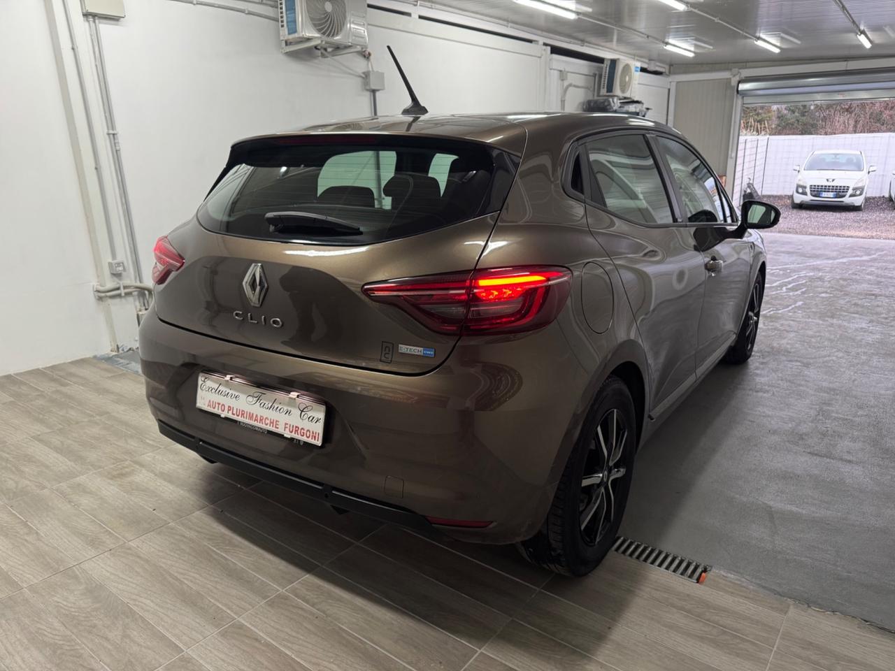 Renault Clio Full Hybrid E-Tech 140 CV 5 porte