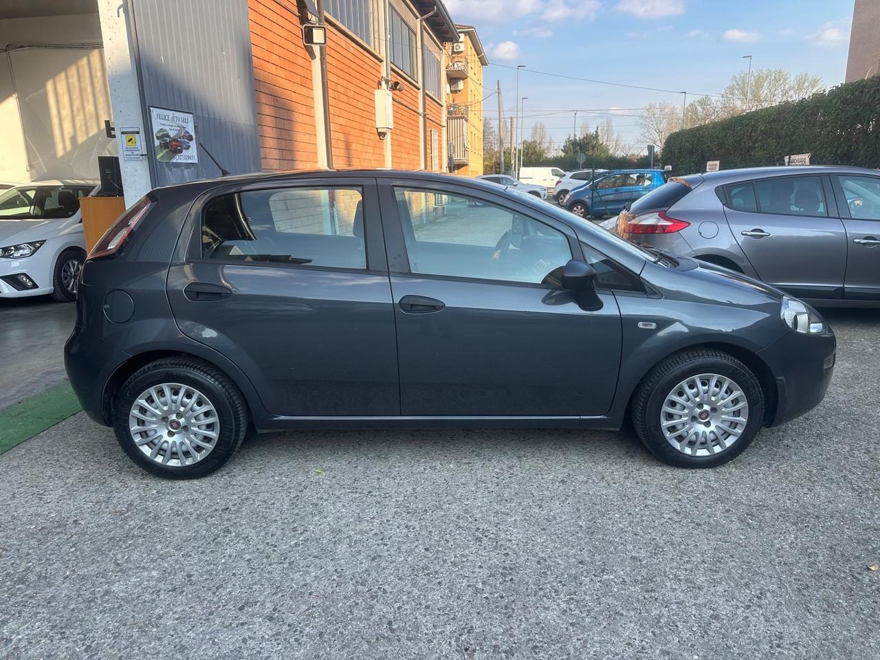 Fiat Punto 1.3 MJT II 75 CV 5 porte Lounge