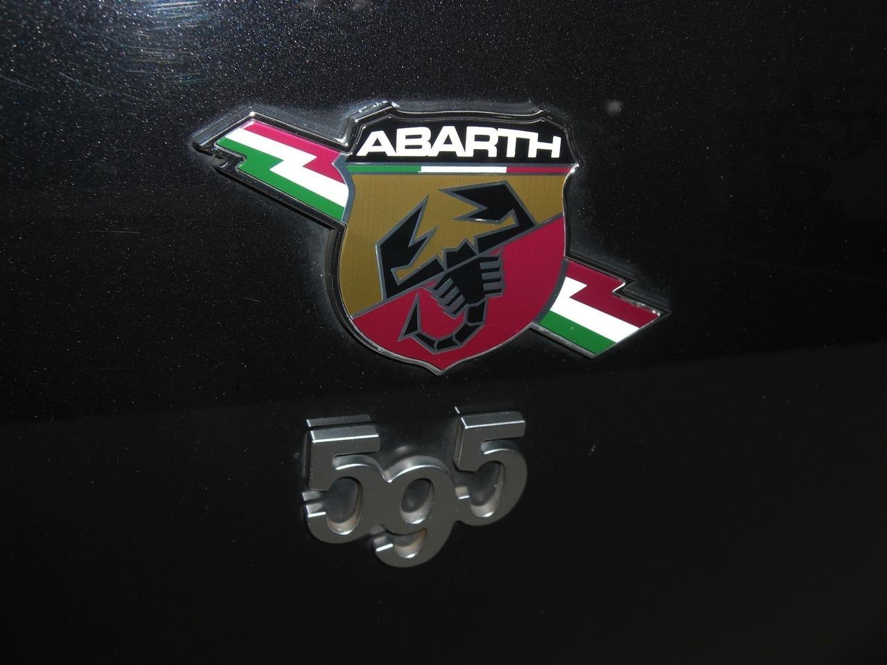 Abarth 595 1.4 Turbo T-Jet 160 CV Pista