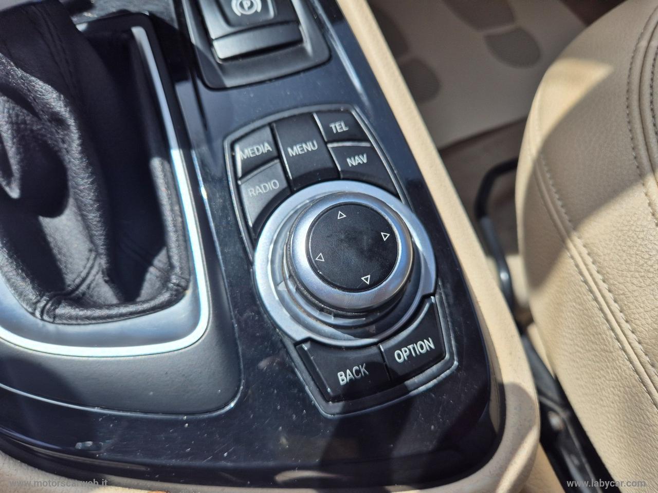 BMW 218d Active Tourer Advantage